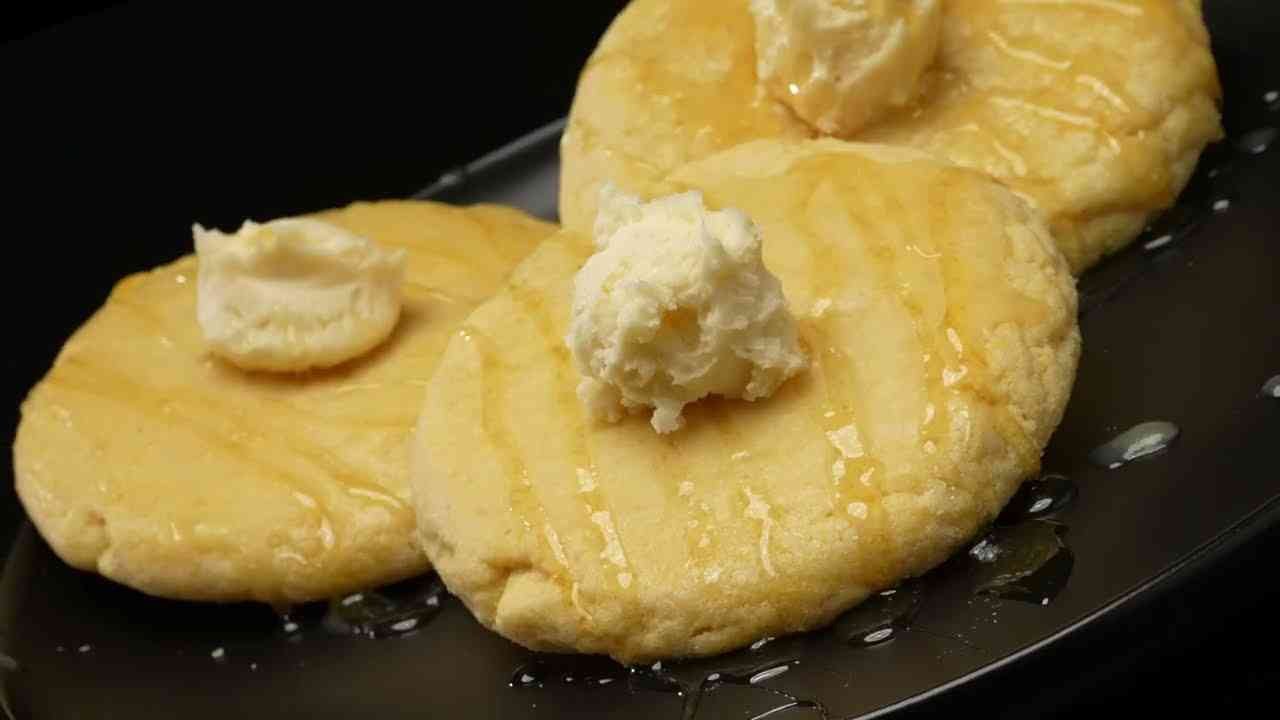 Sweet Corn & Honey Bliss Cookies (Crumbl Copycat) - Cookies